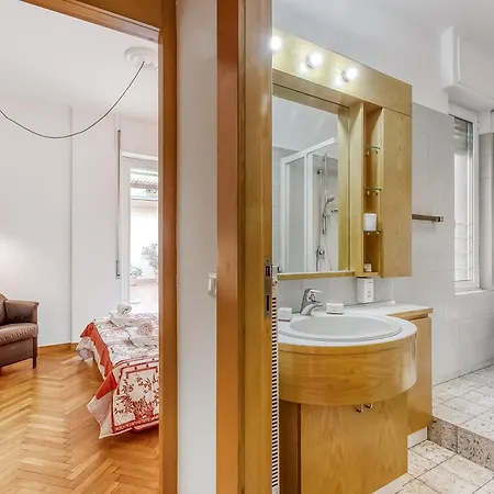 Penthouse Vista Mare E Monti Centro Sr - Happy Apartment Sanremo