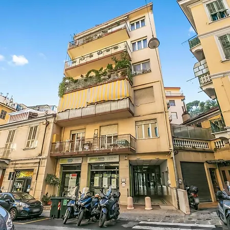 Penthouse Vista Mare E Monti Centro - Happy 아파트 산레모